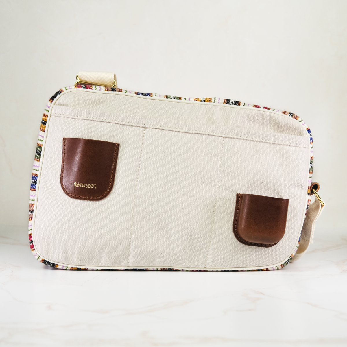 Chapín Sling Bag